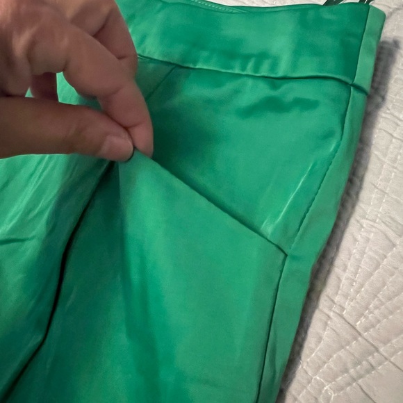 ZARA SHORTS SIZE M(28). New - Picture 2 of 9